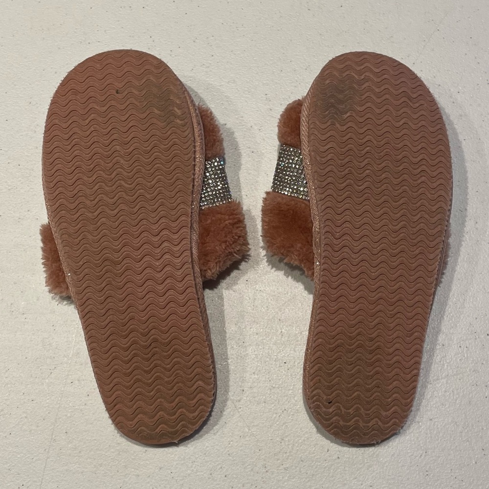 Pink Rhinestone Slippers Size Large - Picture 2 of 8